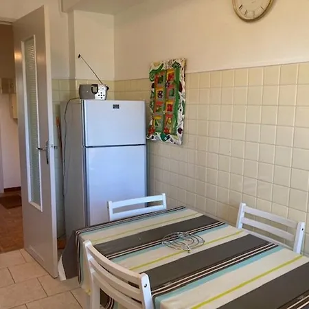 Bel Centre Lavandou, Clim, Wi-fi, Proche - Fr-1-308-185 Apartment *